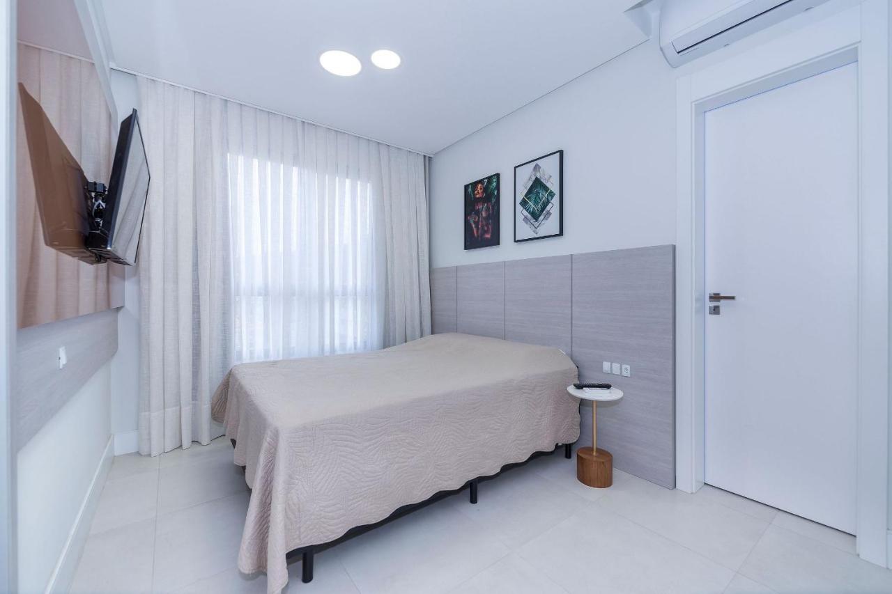 Adra 106 - Apartamento No Centro De Bombinhas - Rooftop Com Piscina E Academia - A Poucos Metros Da Praia - מראה חיצוני תמונה